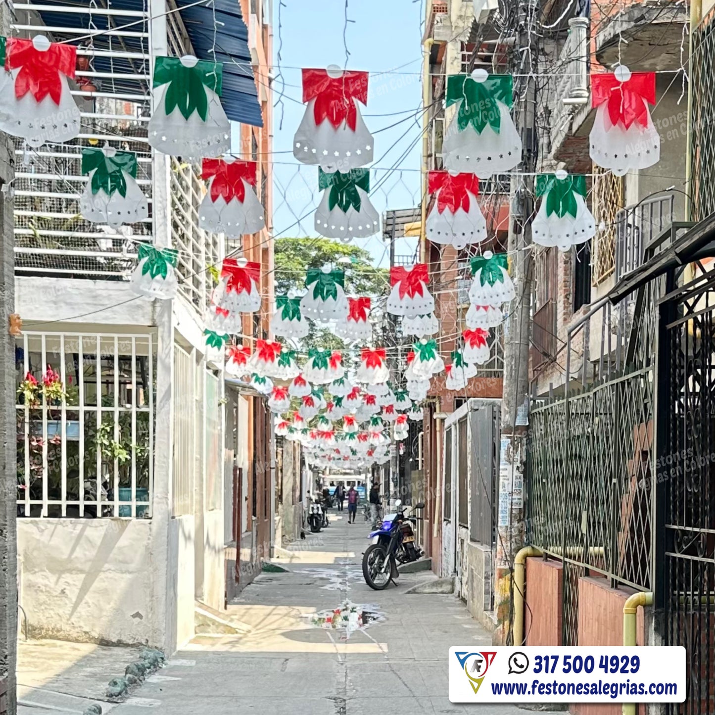 Campanas Navideñas x 50mts