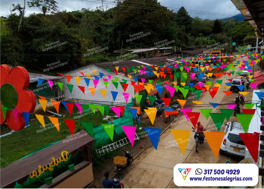 Festón Triangular Multicolor Standard x 50m - Plástico