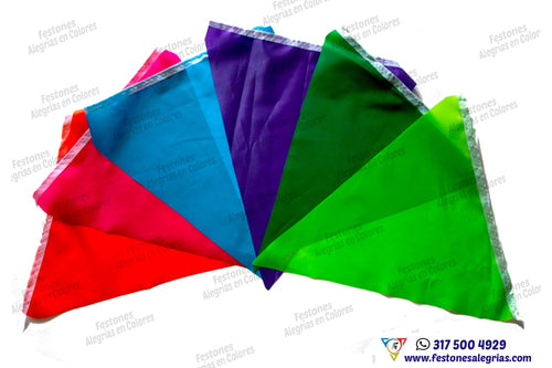 Festón Triangular Multicolor 50m - Tela Plastificada